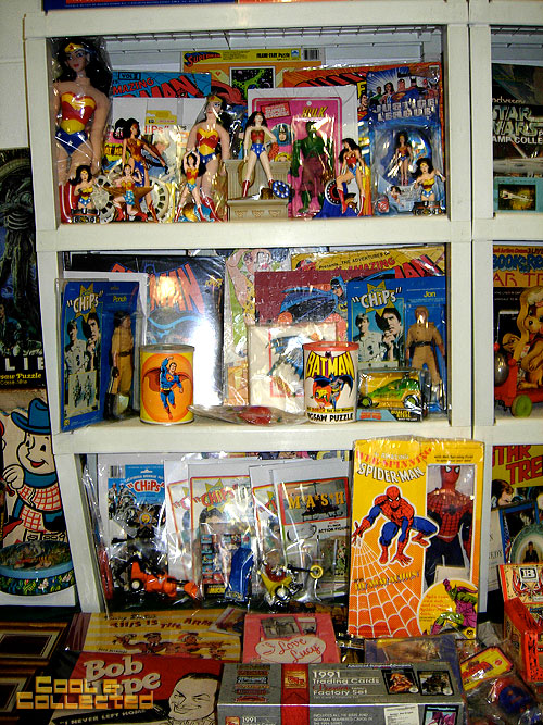 dc big flea - wonder woman and other super hero toys
