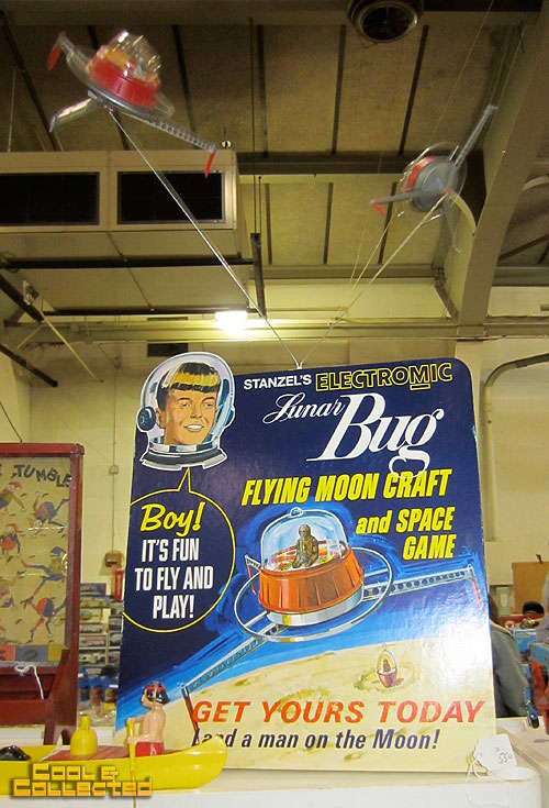york toy extravaganza  2011 - Lunar bug toy display