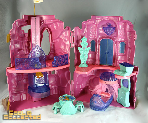 she-ra - crystal castle (He-Man, Masters of the Universe MOTU)