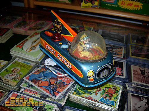 DC Big Flea - vintage space patrol tin toy windup