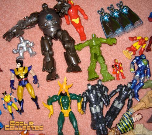 whats in the box -- Iron Man action figures