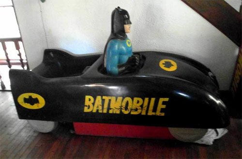 Batman batmobile coin op ride